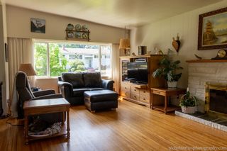Photo 7: 823 ATKINS Street in Coquitlam: Harbour Place House for sale : MLS®# R2710323