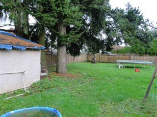 Photo 4: 9256 WOODBINE Street in Chilliwack: Chilliwack E Young-Yale House for sale : MLS®# R2123648