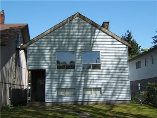 Photo 1: 945 E 21ST Avenue in Vancouver: Fraser VE House for sale in "FRASER" (Vancouver East)  : MLS®# V889920