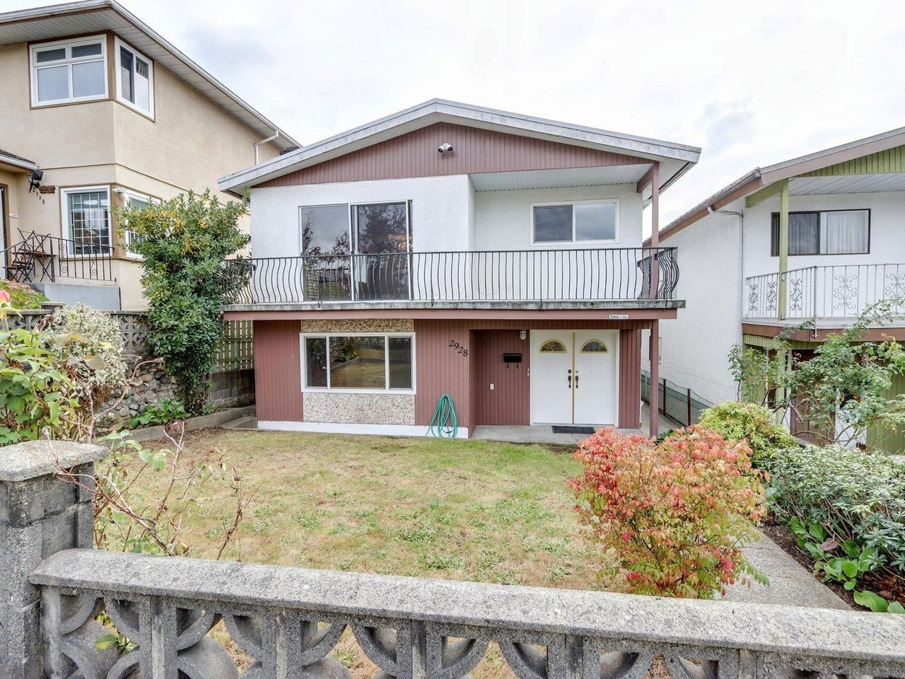 Main Photo: 2928 E 6TH Avenue in Vancouver: Renfrew VE House for sale in "RENFREW" (Vancouver East)  : MLS®# R2620288