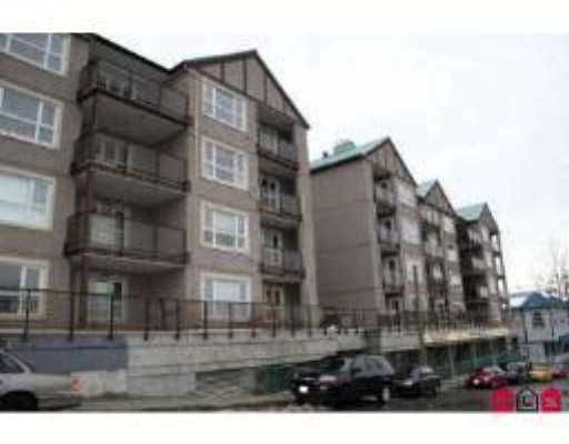 Main Photo: 33165 2ND Ave in Mission: Mission BC Condo for sale in "Mission Manor" : MLS®# F2704436