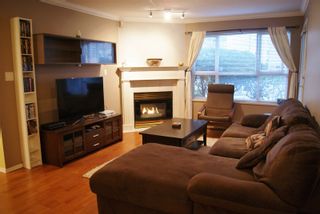 Photo 3: 103 20200 54A Avenue in Langley: Willoughby Heights Condo for sale in "Monterey Grande" : MLS®# R2029826