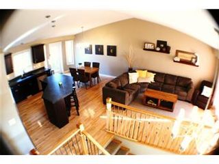 Photo 5: 207 Brookside Court: Warman Single Family Dwelling for sale (Saskatoon NW)  : MLS®# 388565