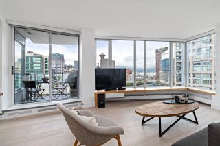 Photo 1: 2103 188 KEEFER Place in Vancouver: Downtown VW Condo for sale in "Espana" (Vancouver West)  : MLS®# R2469920