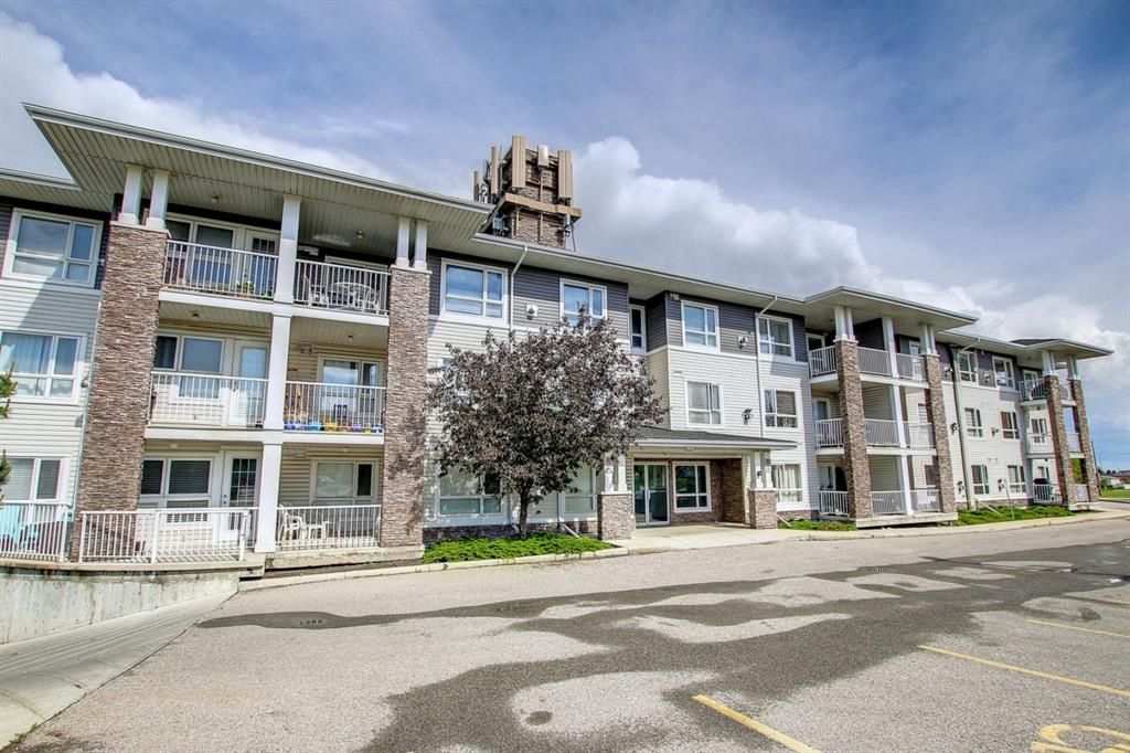 Main Photo: 118 8200 4 Street NE in Calgary: Beddington Heights Apartment for sale : MLS®# A1231279