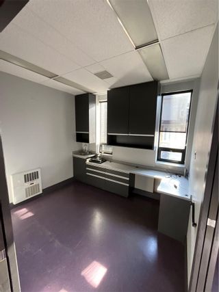 Photo 19: 700 MAIN Street E in Hamilton: Office for rent : MLS®# H4156873