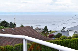 Photo 7: 4848 EAGLEVIEW Road in Sechelt: Sechelt District House for sale (Sunshine Coast)  : MLS®# R2089332