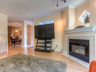 Photo 7: 126 2980 PRINCESS Crescent in Coquitlam: Canyon Springs Townhouse for sale in "MONTCLAIRE" : MLS®# V1081547