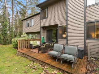 Photo 17: 8573 WILDERNESS Court in Burnaby: Forest Hills BN Townhouse for sale in "Simon Fraser Village" (Burnaby North)  : MLS®# R2762563