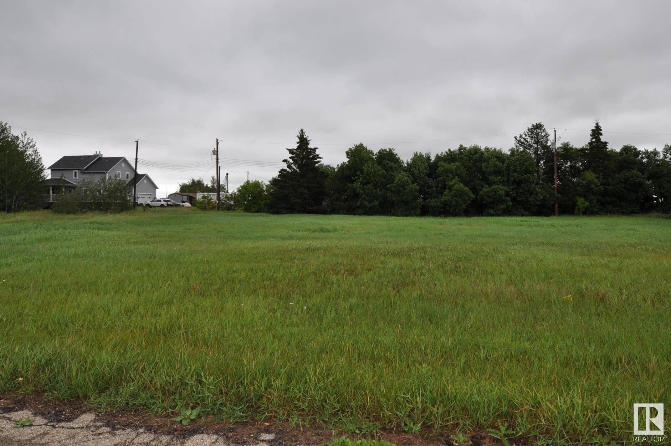 Main Photo: 210 2nd Street: Alcomdale Vacant Lot/Land for sale : MLS®# E4308791