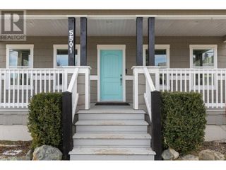 Photo 3: 5501 BUTLER Street in Summerland: House for sale : MLS®# 10311255