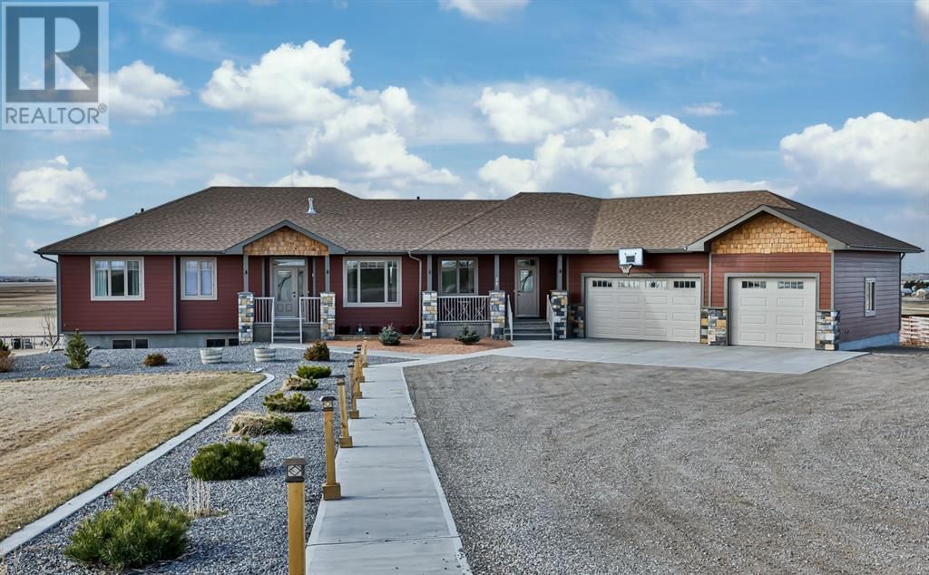 Main Photo: 25 Lookout Drive in Nobleford: House for sale : MLS®# A2043611