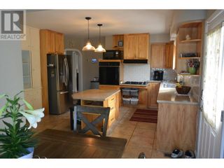 Photo 14: 557 MCLEAN STREET in Quesnel: House for sale : MLS®# R2863834