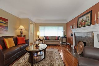 Photo 3: 5465 ELIZABETH Street in Vancouver: Cambie House for sale in "CAMBIE" (Vancouver West)  : MLS®# V1012301
