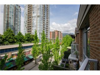 Photo 11: 305 1155 THE HIGH Street in Coquitlam: Home for sale : MLS®# V1123644