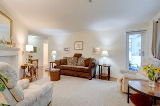 Photo 4: 102 9975 Fifth St in Sidney: Si Sidney North-East Condo for sale : MLS®# 914930