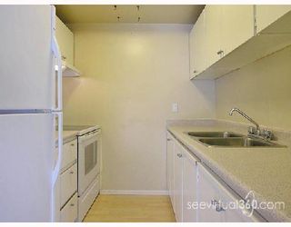 Photo 2: 303 1006 CORNWALL Street in New_Westminster: Uptown NW Condo for sale in "Cornwall Terrace" (New Westminster)  : MLS®# V663989
