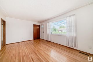 Photo 3: 13011 135 Avenue in Edmonton: Zone 01 House for sale : MLS®# E4389522