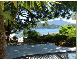 Photo 2: 458 ABBS Road in Gibsons: Gibsons &amp; Area House for sale (Sunshine Coast)  : MLS®# V769677