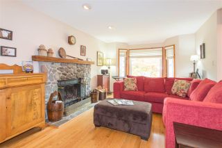 Photo 3: 41361 KINGSWOOD Road in Squamish: Brackendale House for sale : MLS®# R2127876