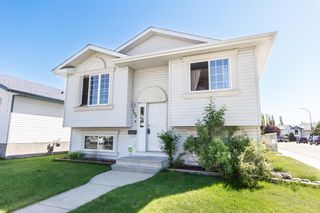 Photo 1: 105 Duckering Close: Red Deer Detached for sale : MLS®# A1241670