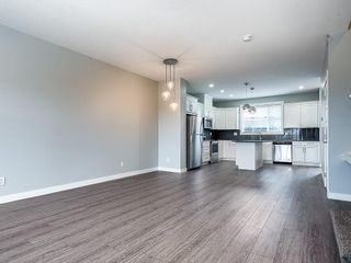 Photo 9: 138 SKYVIEW Circle NE in Calgary: Skyview Ranch Row/Townhouse for sale : MLS®# C4264794