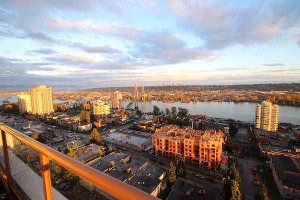 Main Photo: 1701 320 Royal Avenue in New Westminster: Downtown NW Condo  : MLS®# R2196193