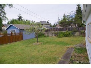 Photo 13: 1648 Edgeware Rd in VICTORIA: Vi Oaklands House for sale (Victoria)  : MLS®# 733469