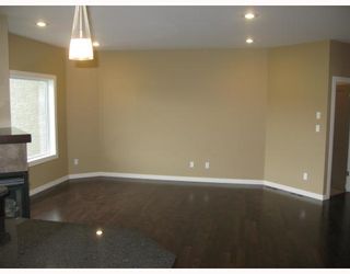 Photo 4: 65 MARDENA in WINNIPEG: St Vital Residential for sale (South East Winnipeg)  : MLS®# 2918592