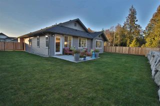 Photo 1: 5688 PARTRIDGE Way in Sechelt: Sechelt District House for sale in "TYLER HEIGHTS" (Sunshine Coast)  : MLS®# R2265405