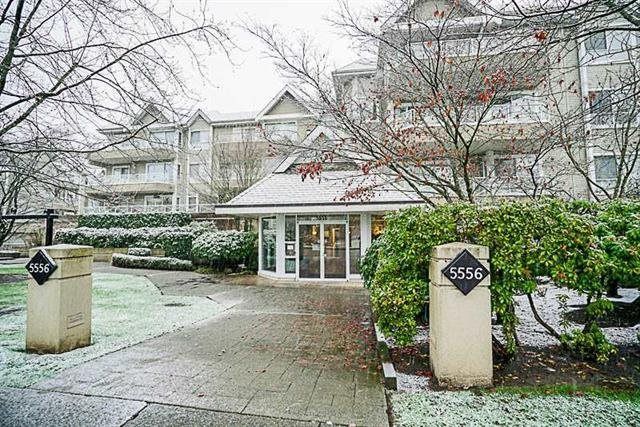Main Photo: 303 5556 201A Street in Langley: Langley City Condo for sale in "Michaud Gardens" : MLS®# R2242494