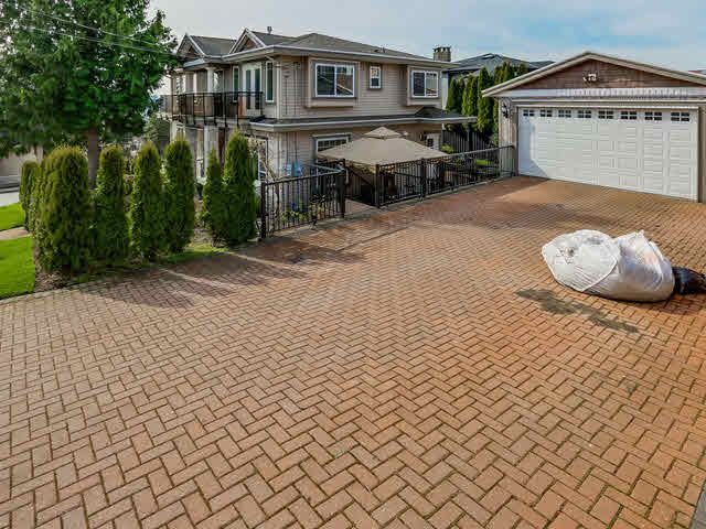 Photo 16: Photos: 5095 Capitol Drive in Burnaby North: Capitol Hill BN House  : MLS®# V1111073