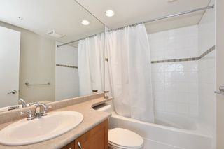Photo 9: 901 1316 W 11TH Avenue in Vancouver: Fairview VW Condo for sale in "The Compton" (Vancouver West)  : MLS®# R2138686