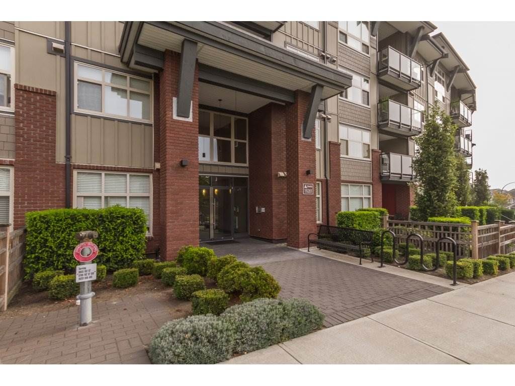 Main Photo: 212 19201 66A Avenue in Surrey: Clayton Condo for sale in "One92" (Cloverdale)  : MLS®# R2112521