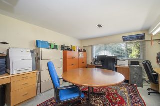 Photo 27: 555 LUCERNE Place in North Vancouver: Upper Delbrook House for sale : MLS®# R2599437