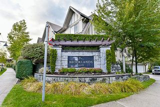Photo 1: 74 15175 62A Avenue in Surrey: Sullivan Station Townhouse for sale in "Brooklands" : MLS®# R2207663