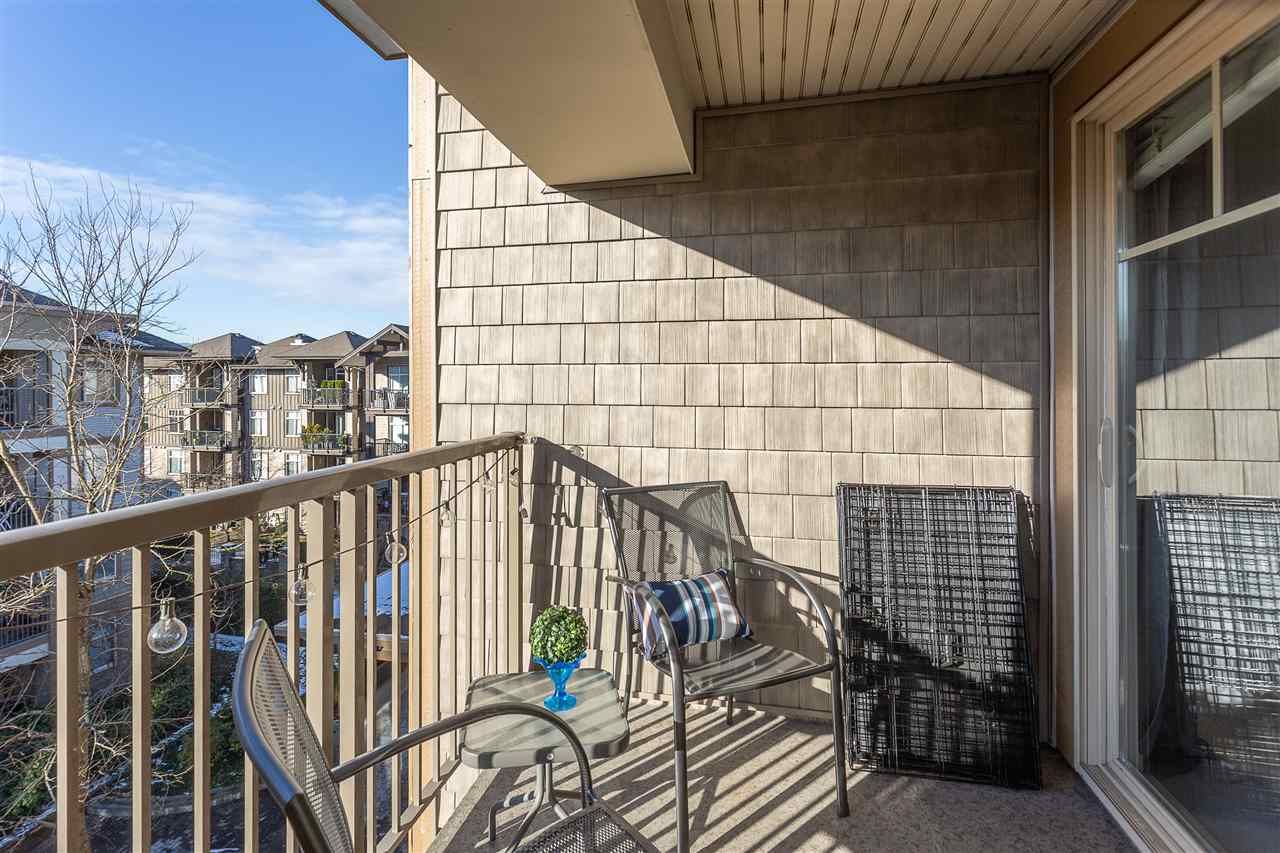 Photo 15: Photos: 406 12248 224 Street in Maple Ridge: East Central Condo for sale in "URBANO" : MLS®# R2338638