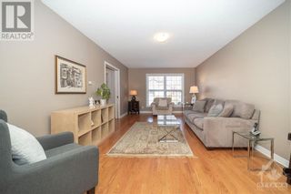 Photo 6: 48 MARBLE ARCH CRESCENT in Ottawa: House for sale : MLS®# 1377087