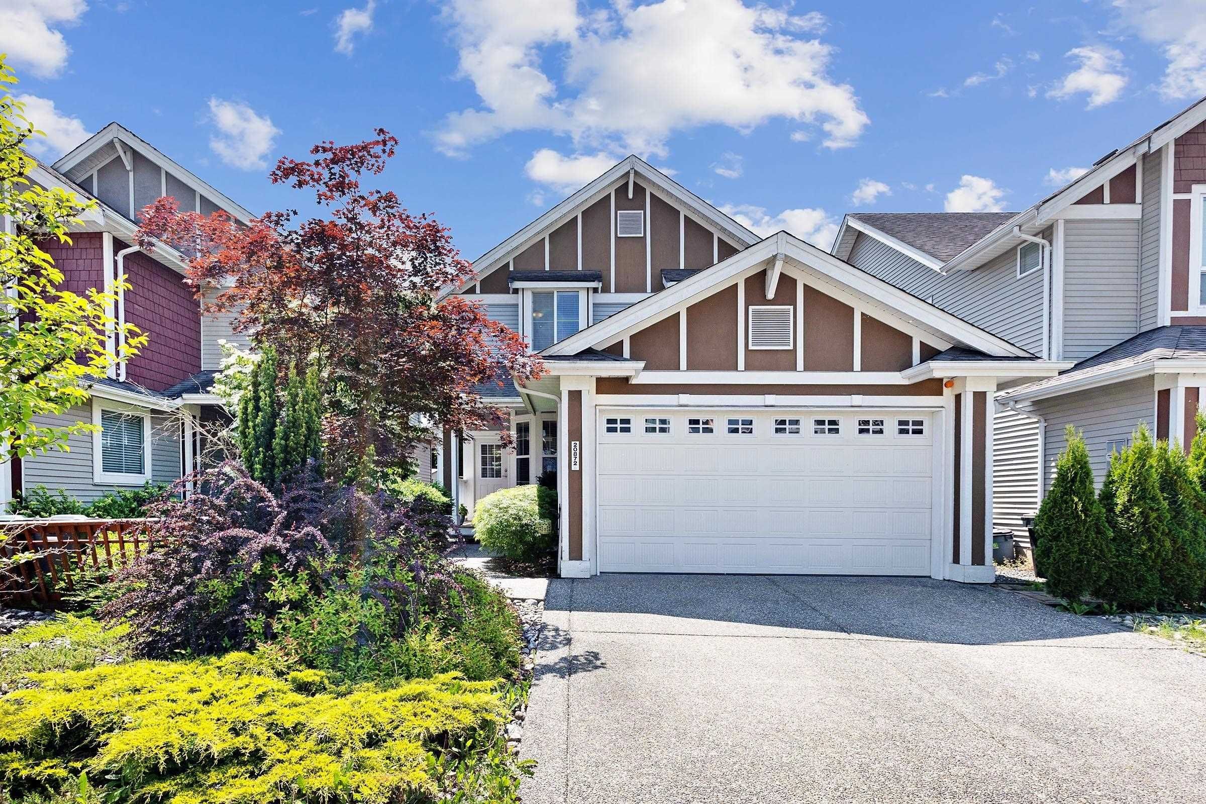 Main Photo: 20872 84A Avenue in Langley: Willoughby Heights House for sale in "Yorkson Village" : MLS®# R2780796