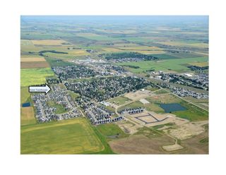 Photo 2: 600 Clover Road: Carstairs Residential Land for sale : MLS®# A1229594