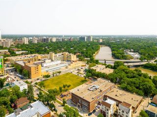 Photo 38: 66 Walnut Street in Winnipeg: Wolseley Residential for sale (5B)  : MLS®# 202312883