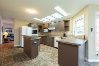 Photo 4: 3872 King Arthur Dr in Nanaimo: Na North Jingle Pot Manufactured Home for sale : MLS®# 890814