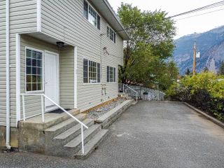 Photo 5: 513 VICTORIA STREET: Lillooet Full Duplex for sale (South West)  : MLS®# 164437