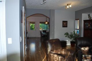 Photo 8: 2433 Lund Road  |  View Royal House For Sale