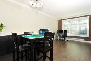 Photo 12: 60 7090 180TH Street in Surrey: Cloverdale BC Townhouse for sale in "THE BOARDWALK" (Cloverdale)  : MLS®# F1323453