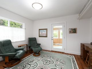 Photo 14: 2359 Brethour Ave in Sidney: Si Sidney North-East House for sale : MLS®# 844374