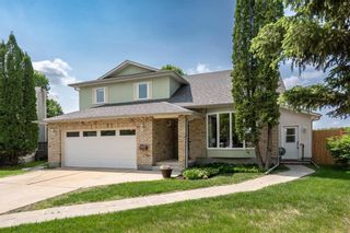 Main Photo: 42 West Park Place in Winnipeg: Charleswood Residential for sale (1G)  : MLS®# 202314565