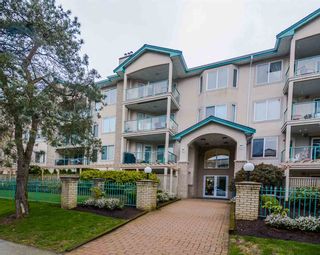 Photo 1: 407 20443 53 Avenue in Langley: Langley City Condo for sale in "COUNTRY SIDE ESTATES" : MLS®# R2150486