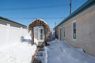 Photo 24: 1 Leicester Square in Winnipeg: Jameswood Residential for sale (5F)  : MLS®# 202207839