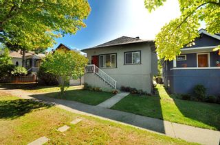 Photo 2: 680 W 19TH Avenue in Vancouver: Cambie House for sale (Vancouver West)  : MLS®# V789791